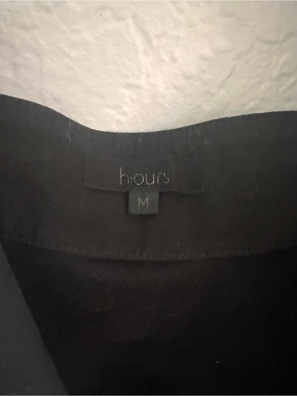 h:ours Black Zip-Front Jumpsuit with White Contrast Stitching - Picture 4 of 7